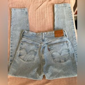 Levi’s Women 501 Skinny Jeans Size 27 NWOT